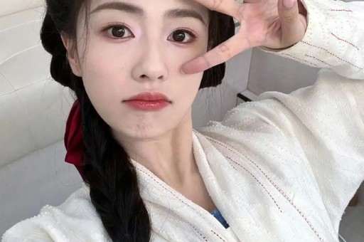 吃瓜你就来抖音